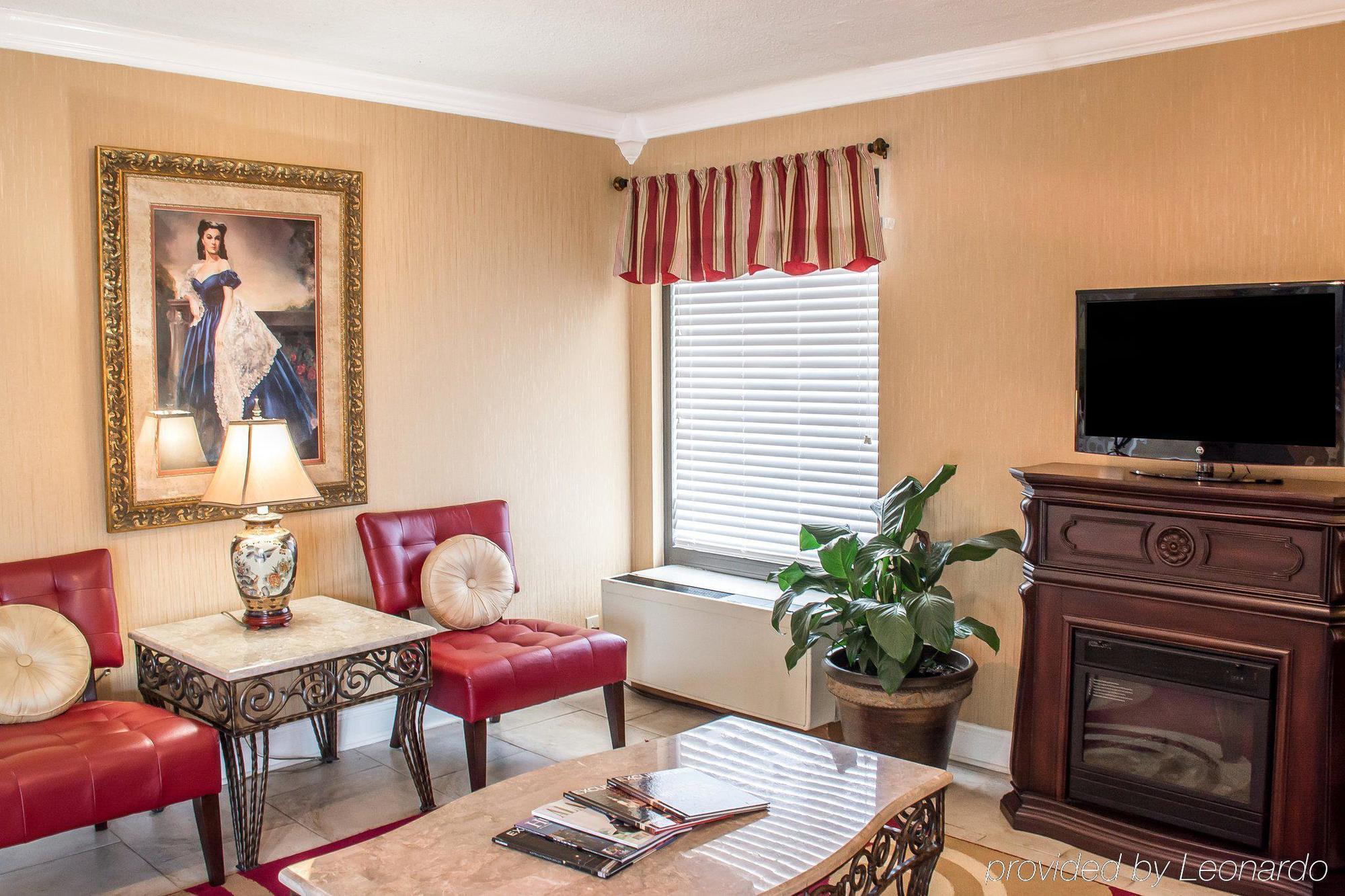Econo Lodge Мадисон Экстерьер фото